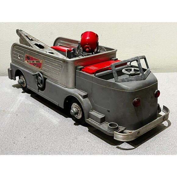 Vintage 1950s 17” Ideal Toy Co Fix It Tow Truck Toy Missing Parts Restoration - Picture 2 of 16